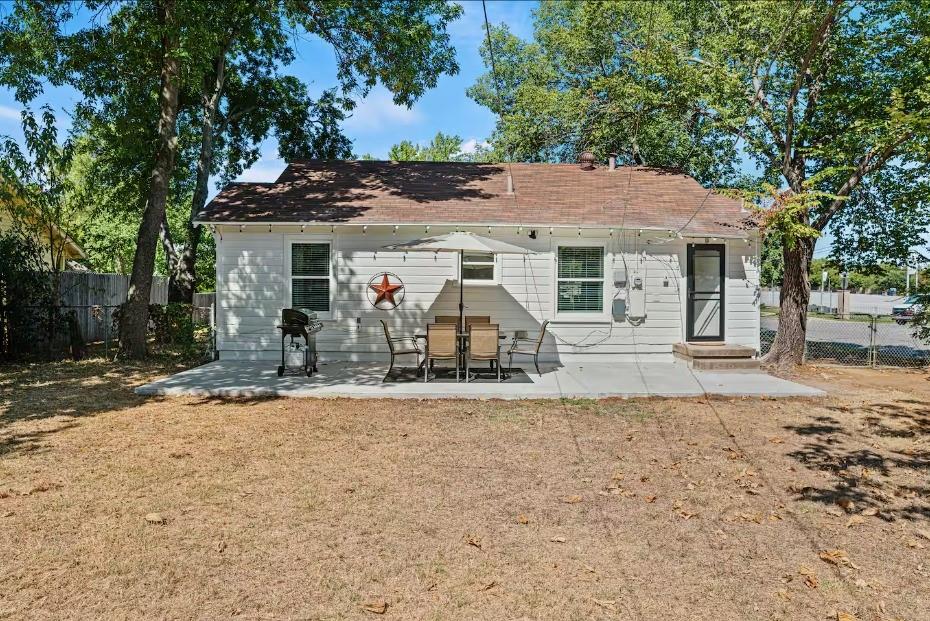 ROSE & YATES ADDITION Block 2 Lot 1 - Residential