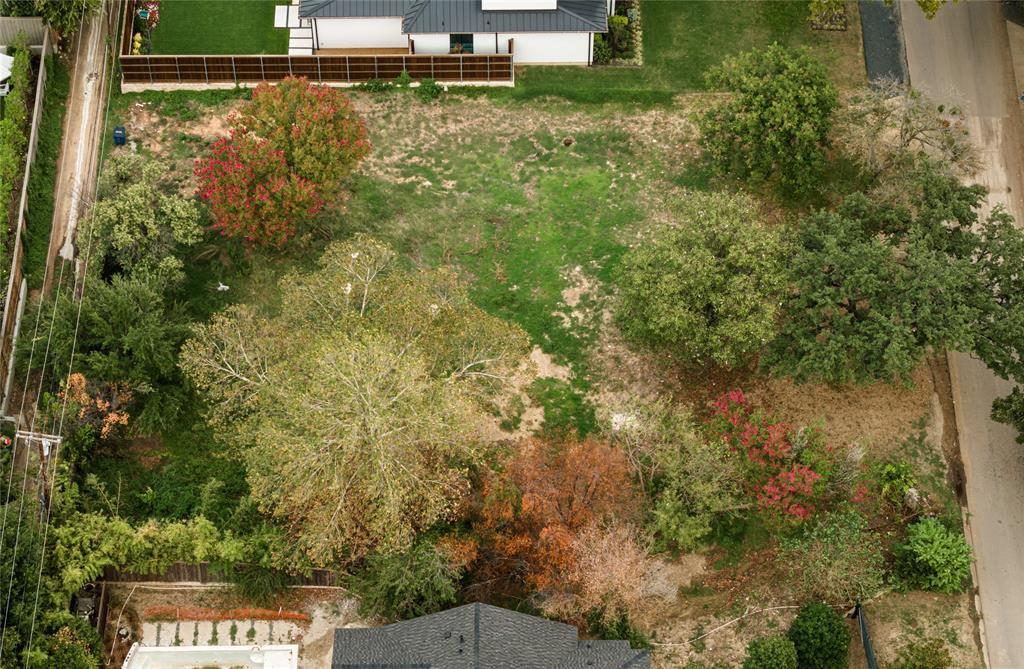 Manchester Downs - Land