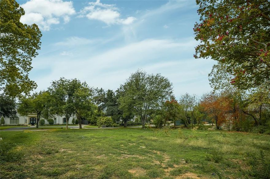 Nestled in the coveted neighborhood of Manchester Downs, east of Midway, south of Walnut Hill, and north of NW Highway, a pristine .45-acre lot awaits, ready for the creation of your dream home. This cleared canvas is adorned with beautiful trees, offering a sense of serenity and natural beauty in the heart of the city. In a Preston Hollow location known for its oversized lots, walkability, and a distinct country atmosphere, you'll find the perfect setting to build your estate. Surrounded by new construction and remodeled homes, this location not only offers a sense of tranquility but also is in close proximity to some of Dallas' finest private schools. For those seeking convenience and quality, the seller has collaborated with SHM Architects to develop plans for a stunning 6400+ square foot contemporary residence. These thoughtfully crafted plans are available for purchase separately, streamlining the process for those eager to turn this cleared lot into a luxurious home.