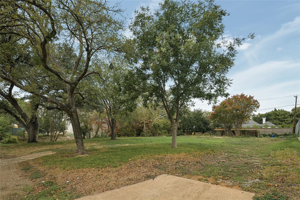 Manchester Downs - Land