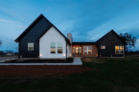 7316 N Sundance Drive Joshua TX 76058