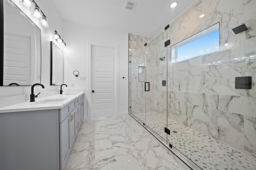 White Bluff - Residential