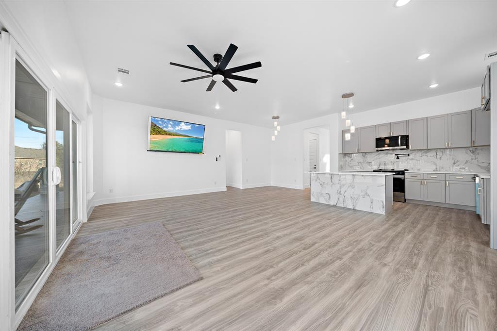 White Bluff - Residential