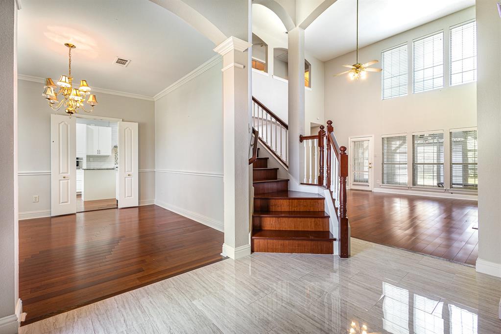 213 Sherwood Drive