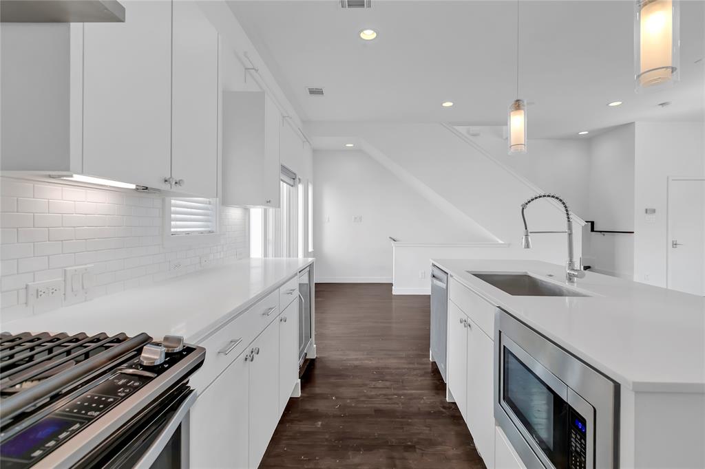 Larkspur Ivy 2 Add - Residential Lease