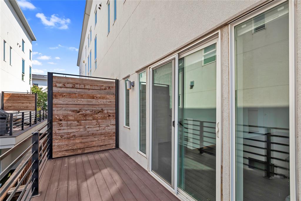 Larkspur Ivy 2 Add - Residential Lease