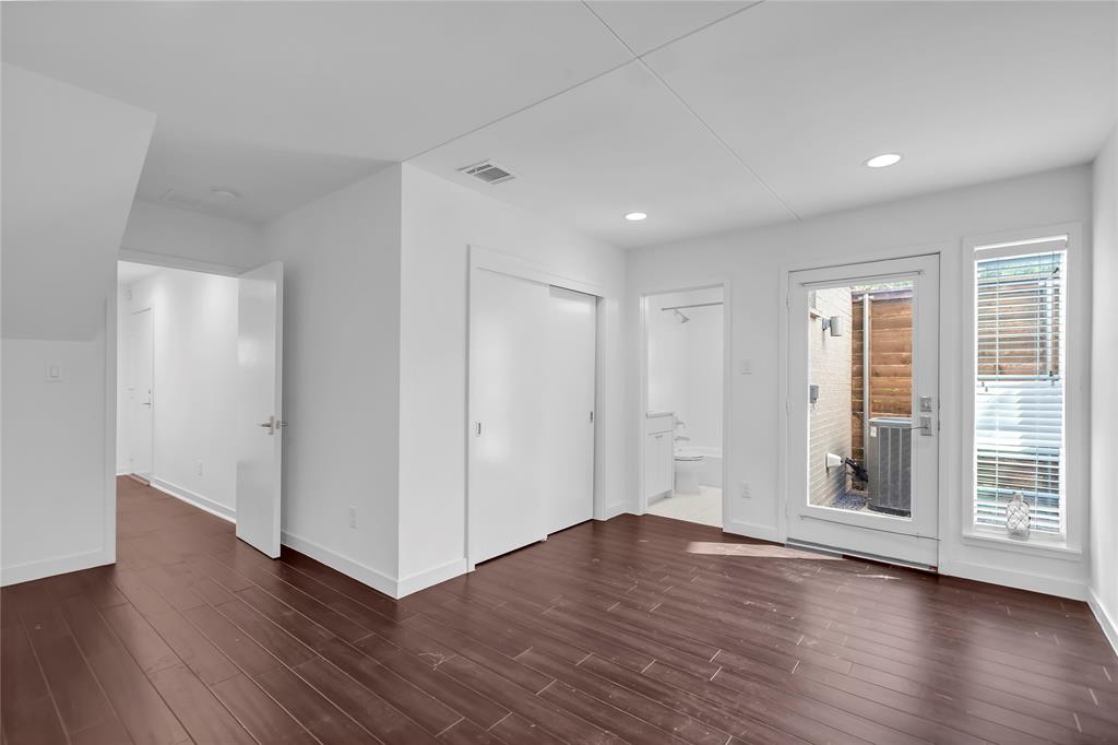 Larkspur Ivy 2 Add - Residential Lease