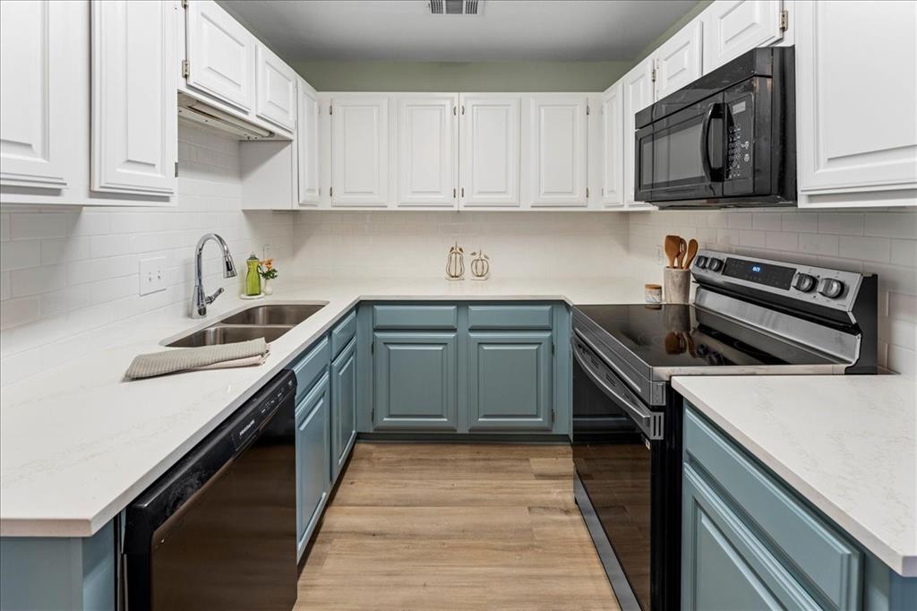 Wykeham-Wykeham Condos - Residential Lease