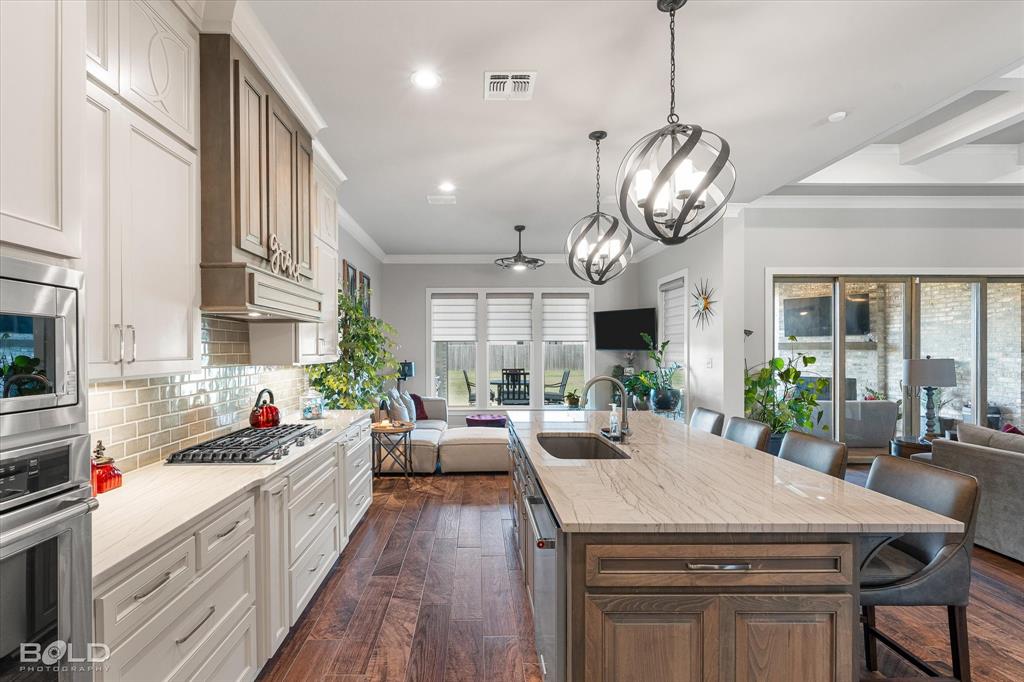 Canal Place Un #1 - Residential