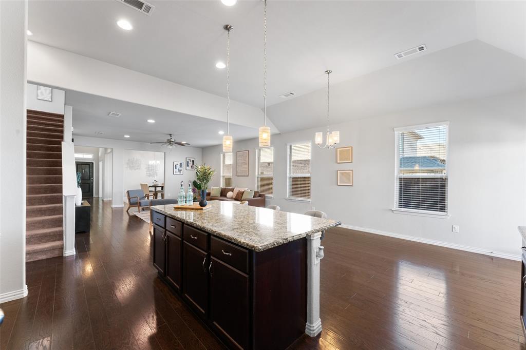 Hillside Lk Ph II - Residential