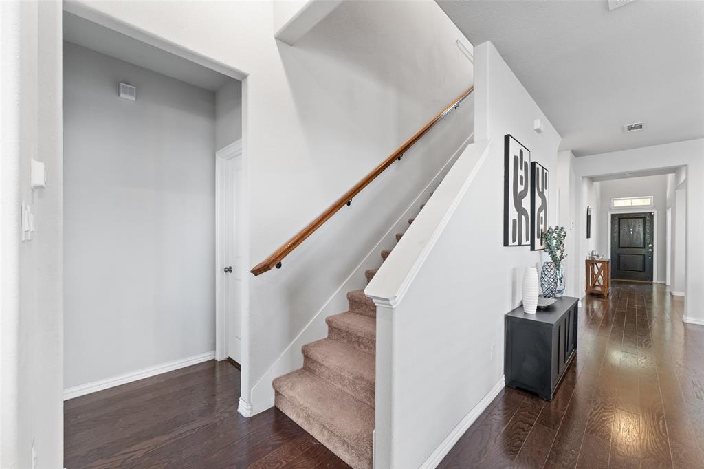 Hillside Lk Ph II - Residential