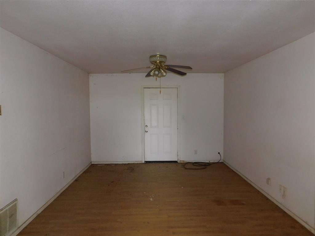 582 Fm 246