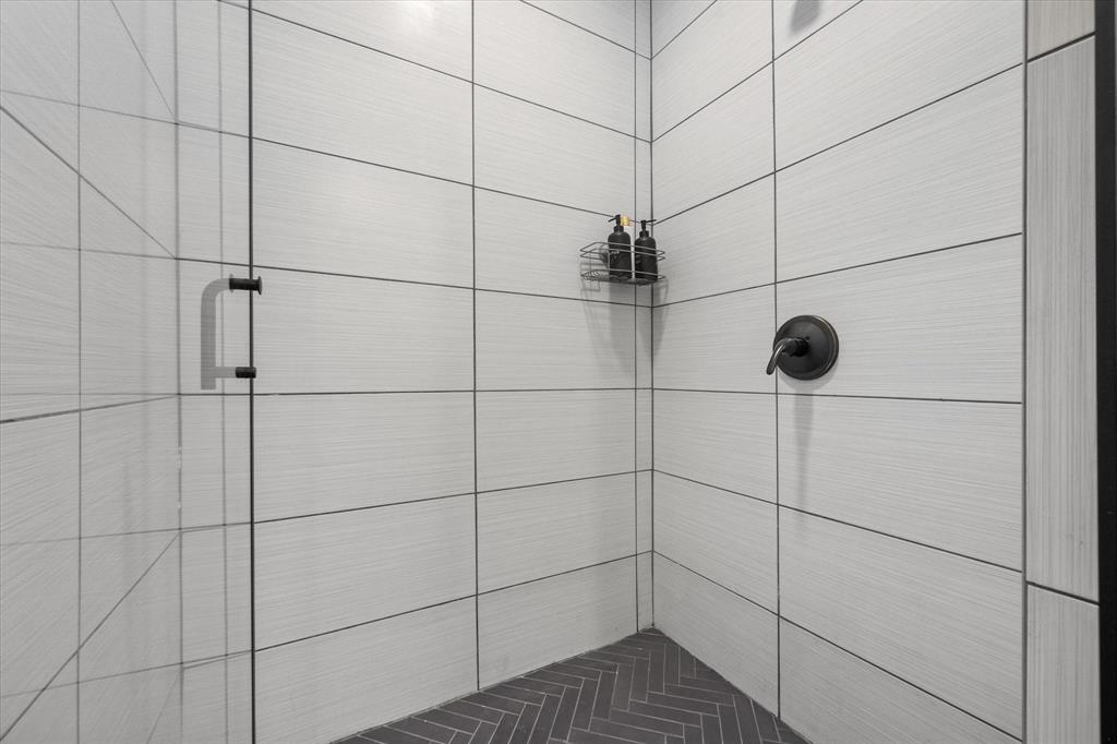 Sunset Summit - Residential