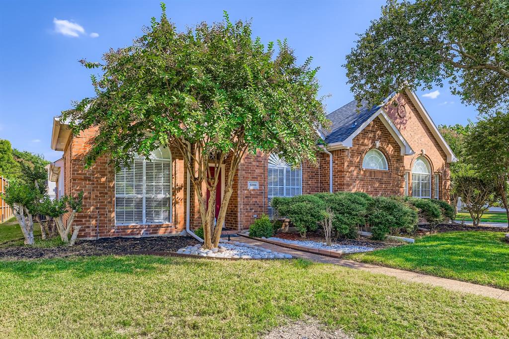 5200 Teddington Park Drive