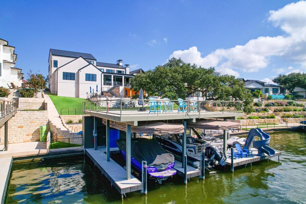 Legendary Estates On Lake Lbj - Residential