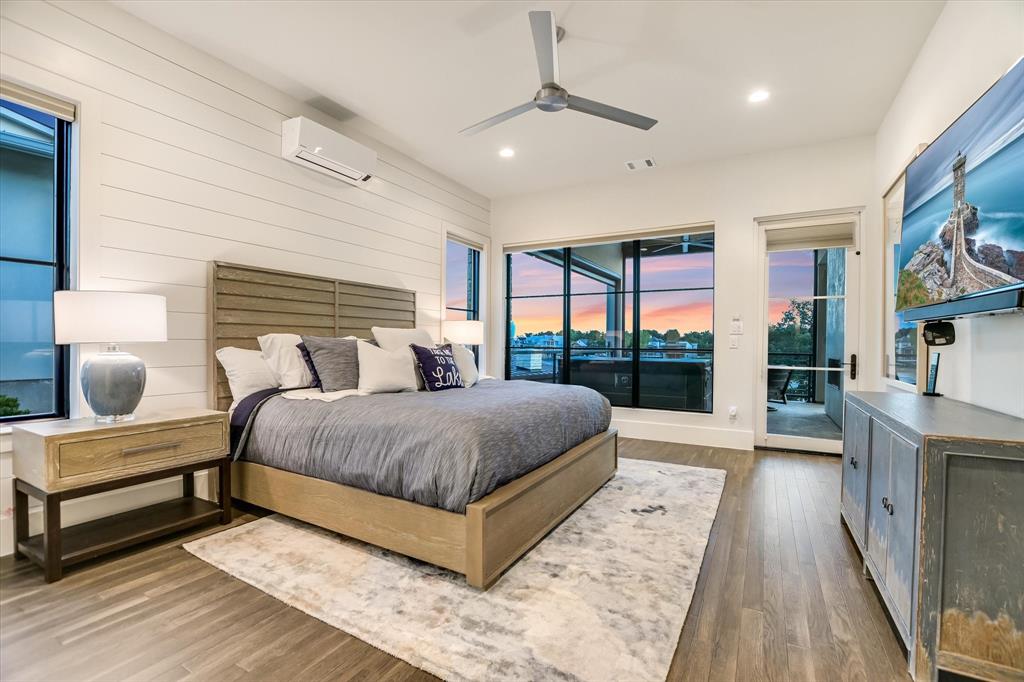 Legendary Estates On Lake Lbj - Residential