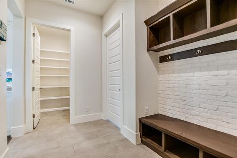 Tiny photo for 209 Houdini Way, Kingsland, TX 78639 (MLS # 21084768)