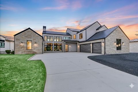 Tiny photo for 209 Houdini Way, Kingsland, TX 78639 (MLS # 21084768)