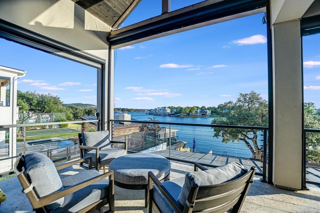 Legendary Estates On Lake Lbj - Residential