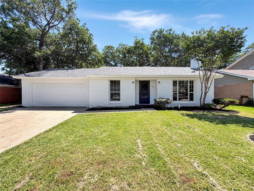 Explore 305 Deer Creek Rd, a residence recently enhanced with fresh interior paint, fresh exterior paint, and partial flooring replacement. The living area features a comforting fireplace, and the kitchen contains an accent backsplash. Outside, a welcoming patio leads to a fully fenced in backyard. This updated home is a must-see for comfortable living. This home has been virtually staged to illustrate its potential.. Home comes with a 100-Day Home Warranty and a 7-Day Home Test Drive to move in 7 days early for free