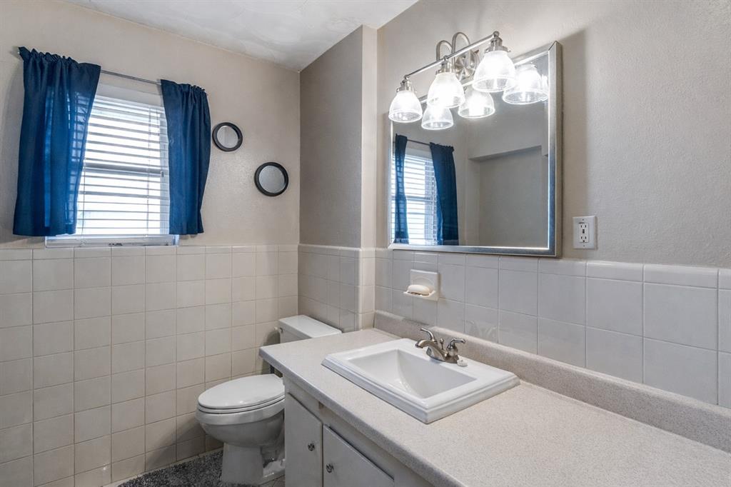 LOCHWOOD REV. - Residential Income