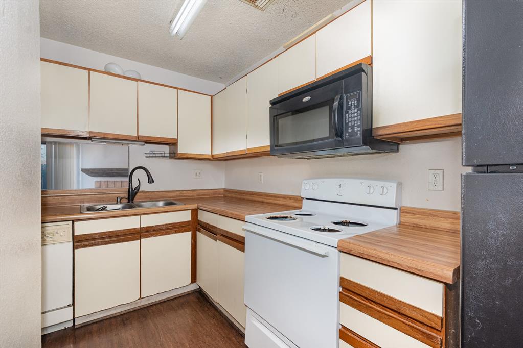 MESQUITE RIDGE TOWNHOUSE ADDN - Residential