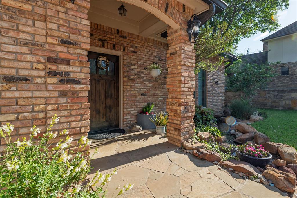 6711 Parkside Court