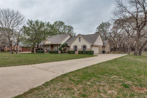 217 Woodbine Drive Burleson TX 76028