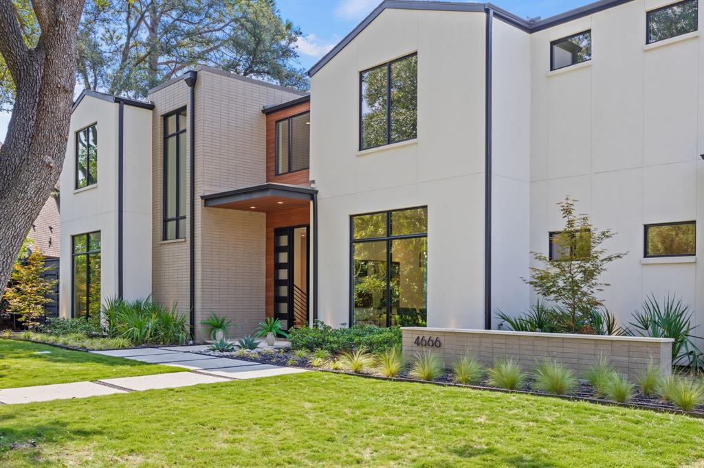 4666 College Park Drive