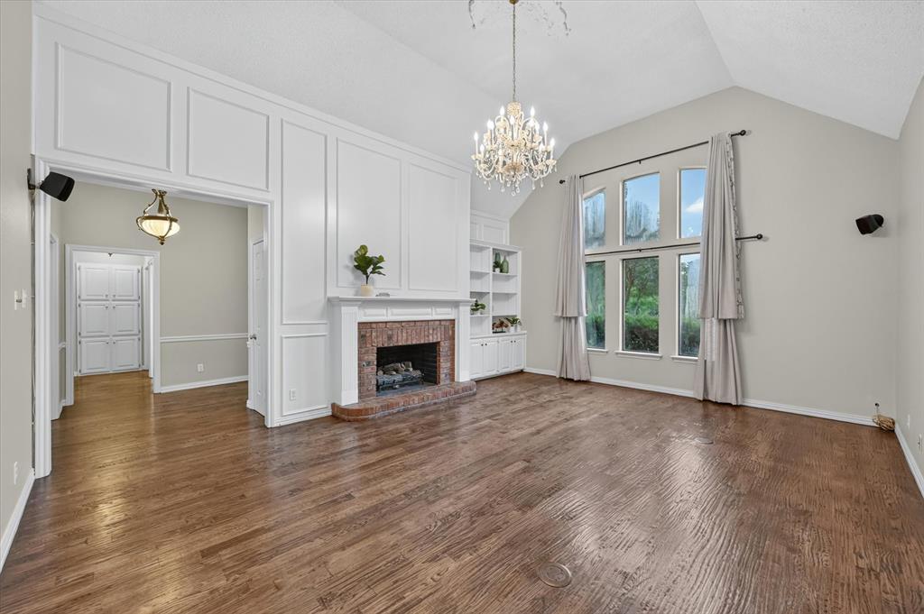 909 San Saba Drive