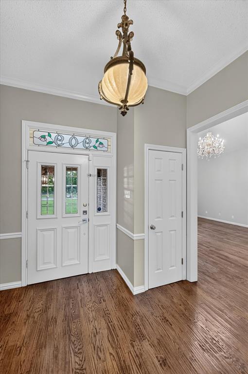 909 San Saba Drive