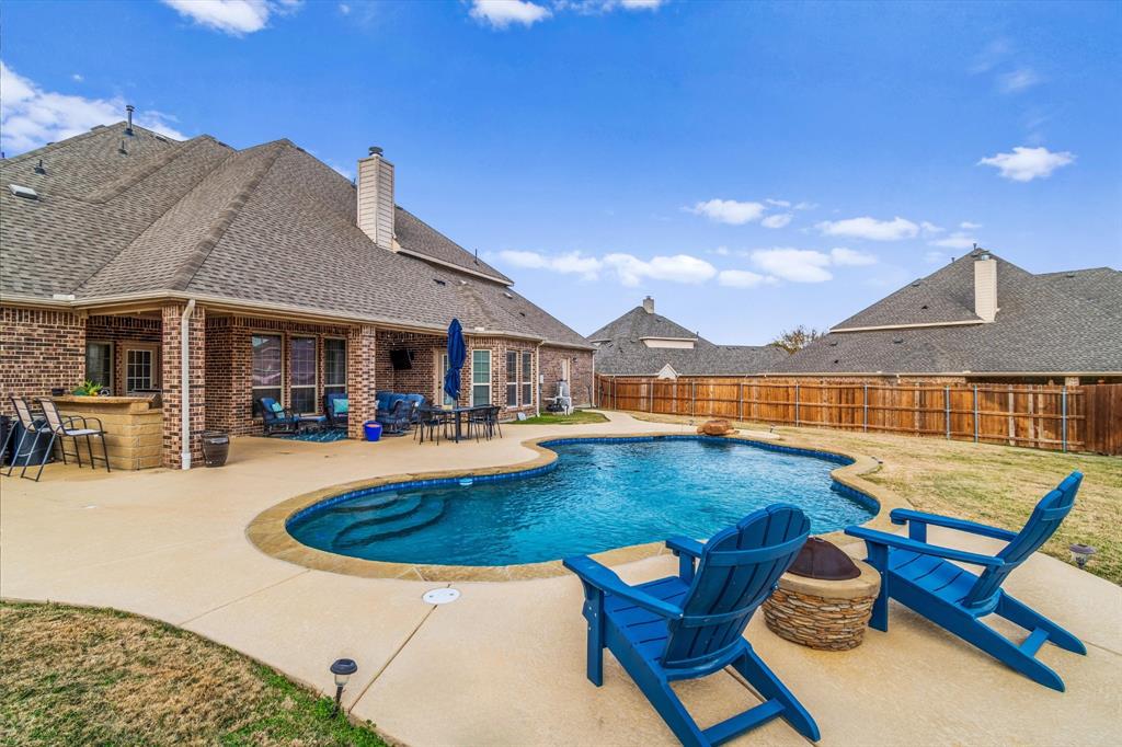 4606 Waterford Glen Drive