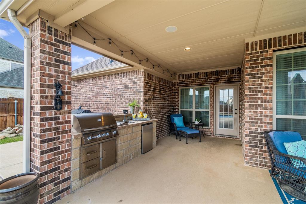 4606 Waterford Glen Drive