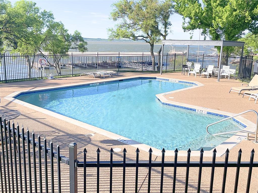 Landing Condos - Residential