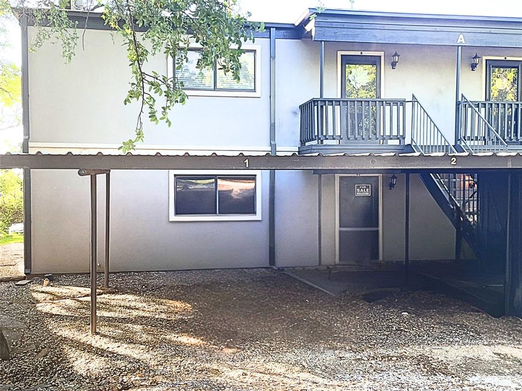 Landing Condos - Residential