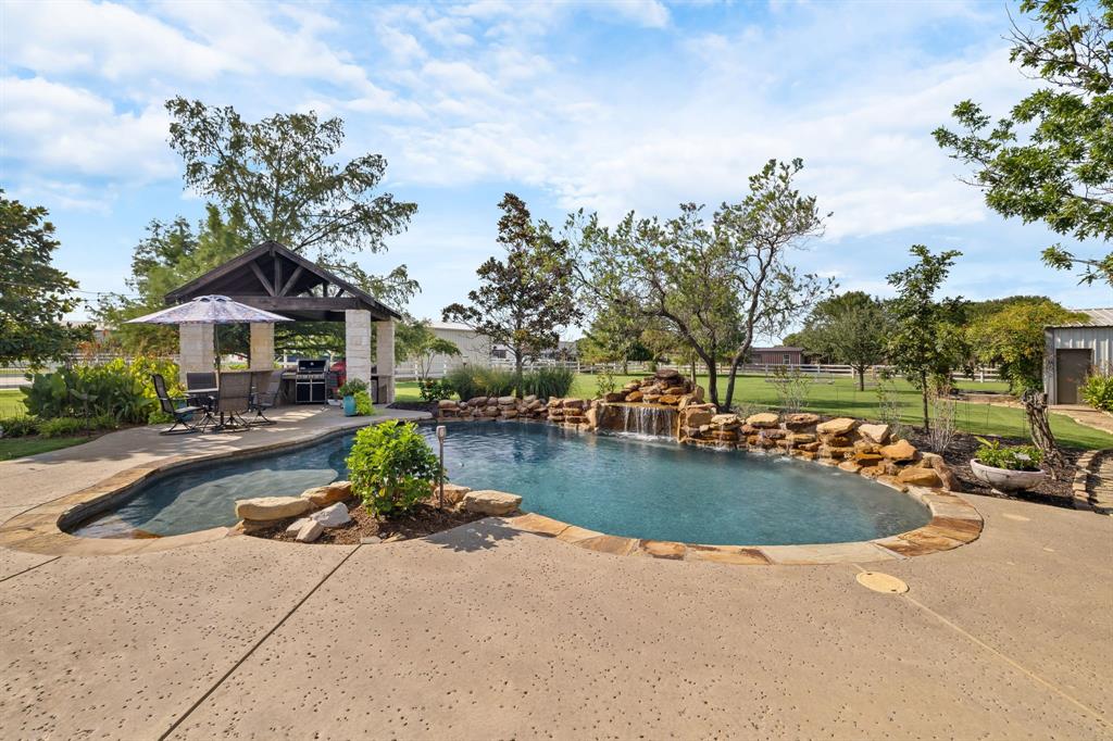 Lonesome Dove Estates - Residential