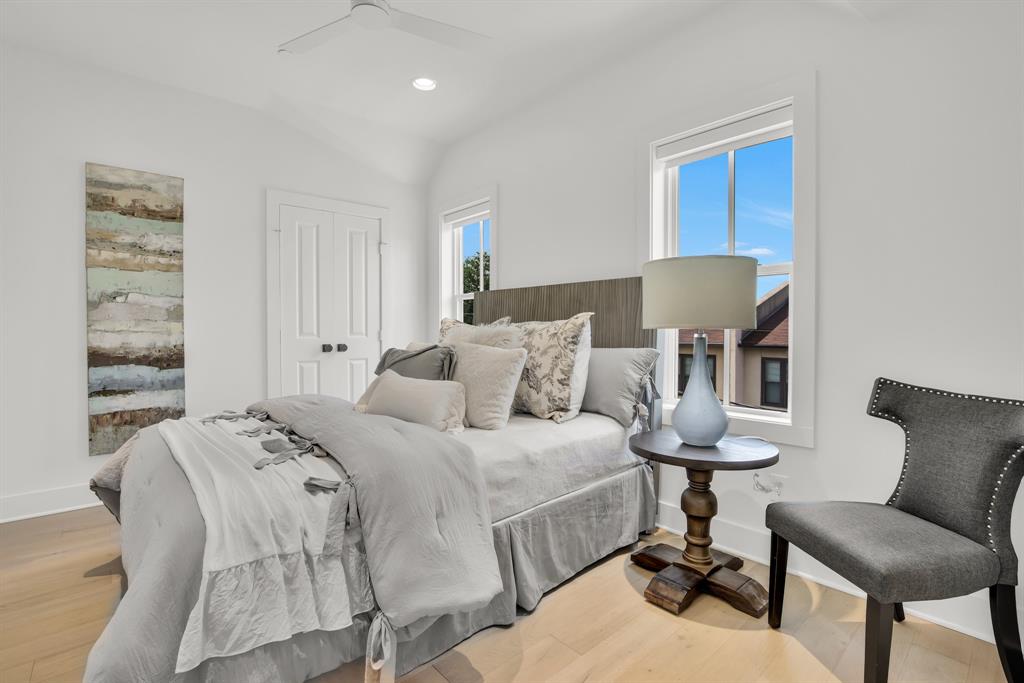 Methodist University Anx Add - Residential Lease