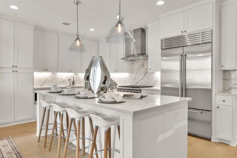 Tiny photo for 4116 University Boulevard #C5, University Park, TX 75205 (MLS # 21110148)