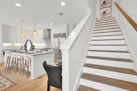 Tiny photo for 4116 University Boulevard #C5, University Park, TX 75205 (MLS # 21110148)