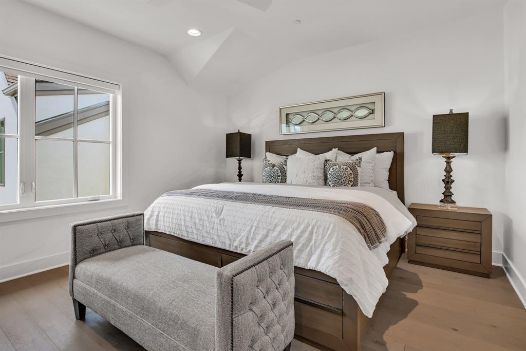 Methodist University Anx Add - Residential Lease