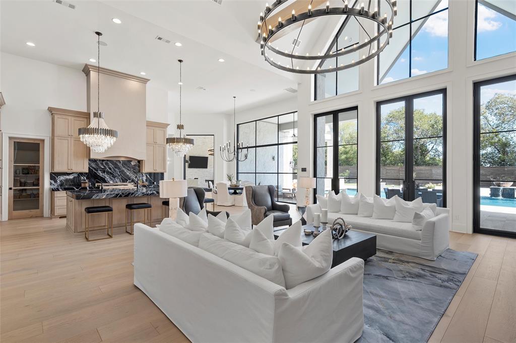 The Arches - Residential