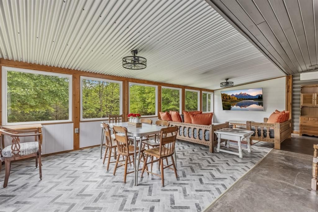 Photo of 2680 County Road 2010, Ravenna, TX 75476 (MLS # 21236330)