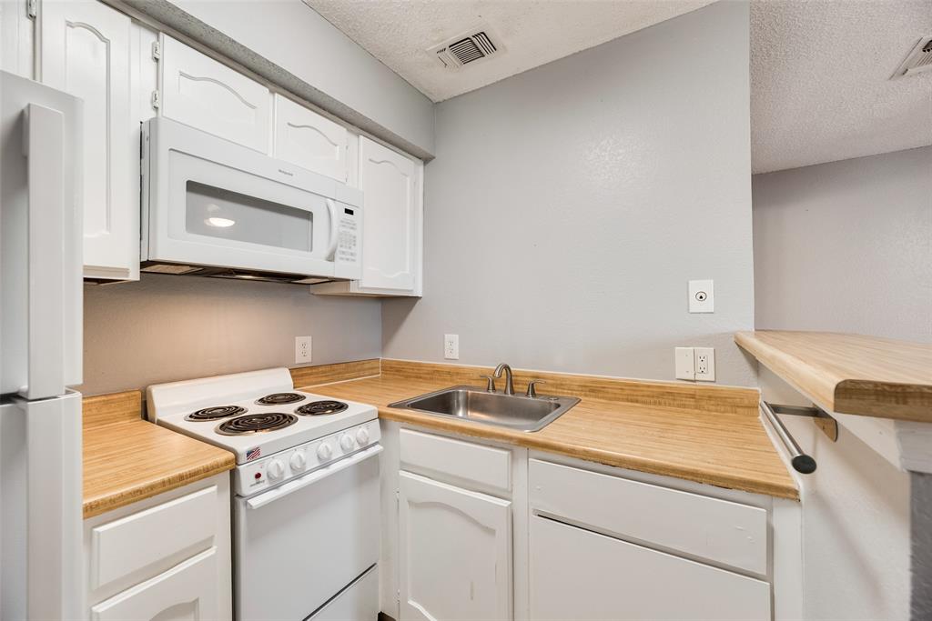 University Park Condo - Residential