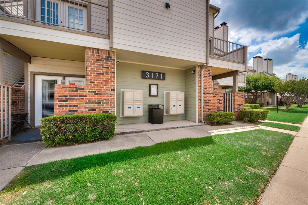 University Park Condo - Residential