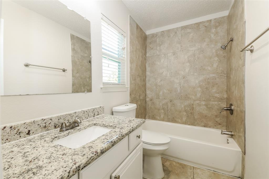 Flower Hill 06 - Residential