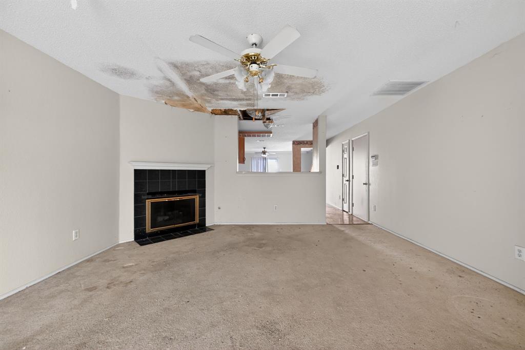 1379 Honeysuckle Lane