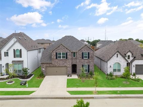 A home in Oak Point