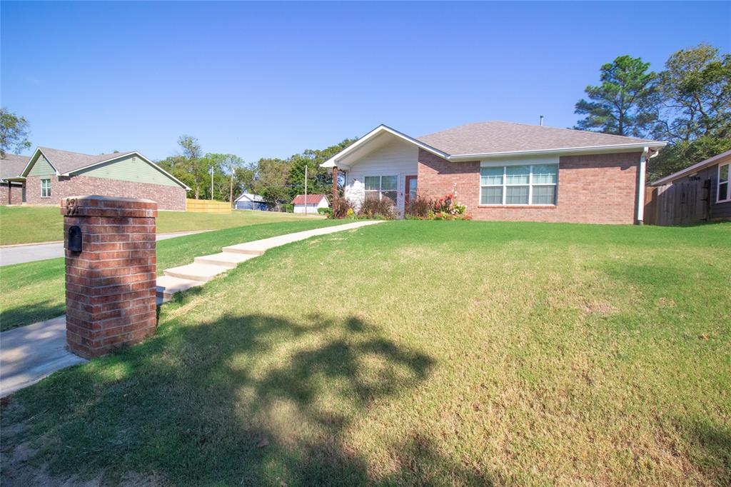 Munson & Purinton - Residential