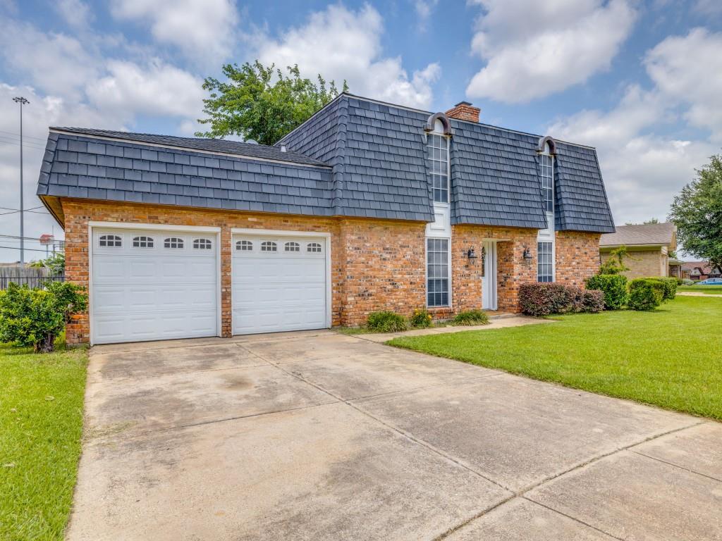 828 Overhill Court