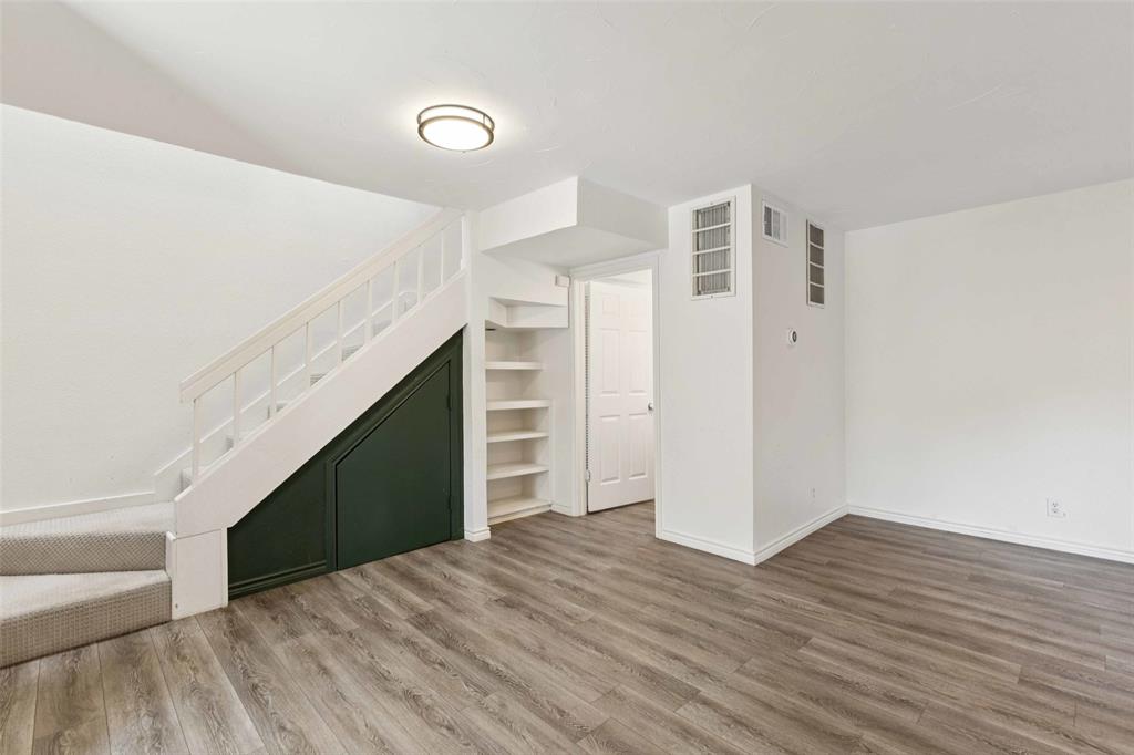 Monticello Crossroads Condo Ph 01-03 - Residential